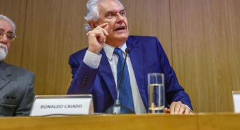 Em SP, Caiado defende debate centrado nos problemas da população